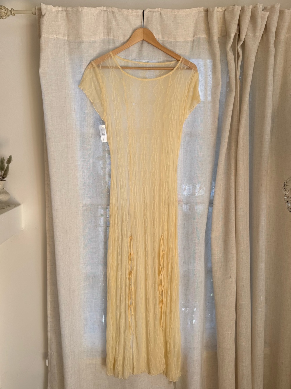Find Me Now The Label Off White Women's Knit Maxi Dress never worn